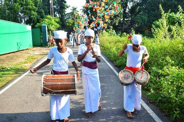 Setpatha Parade and Bodhi Puja Pilgrimage for the New Year / Homagama East (2023)